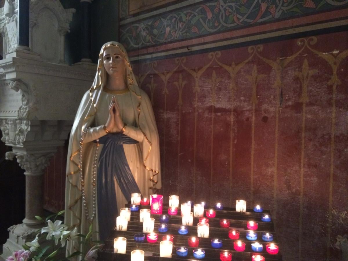 figura Matki Bożej z Francji