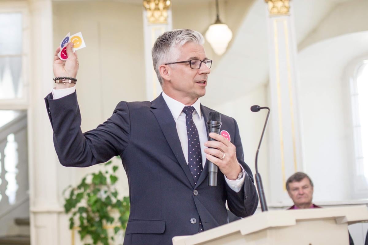 prof. dr hab. Wojciech Szczerba, rektor EWST we Wrocławiu