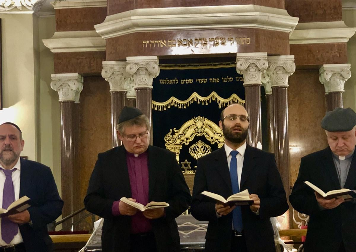 modlitwa o pokój w warszawskiej synagodze